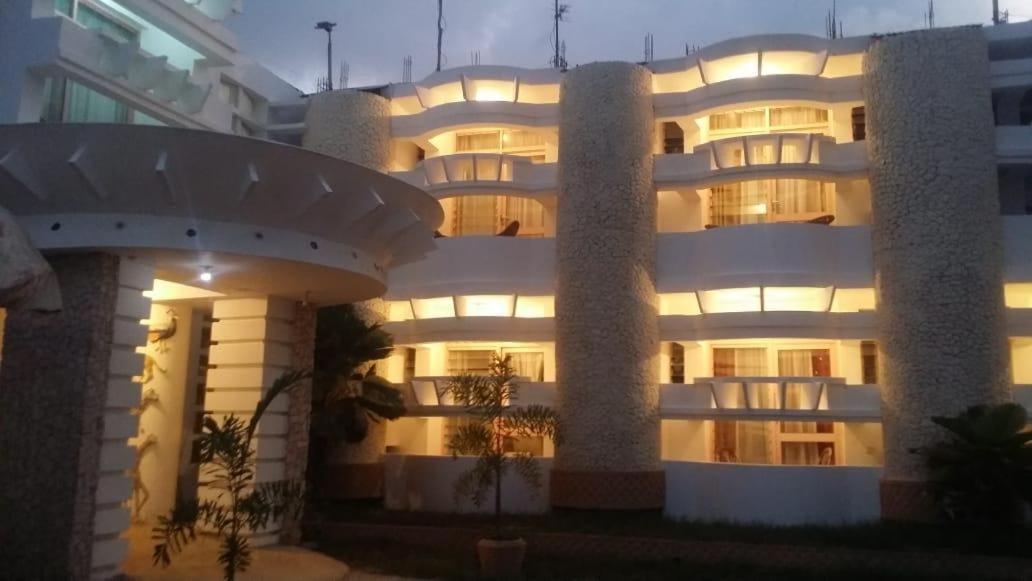 Peacock Park Hotel Ukunda Exterior photo